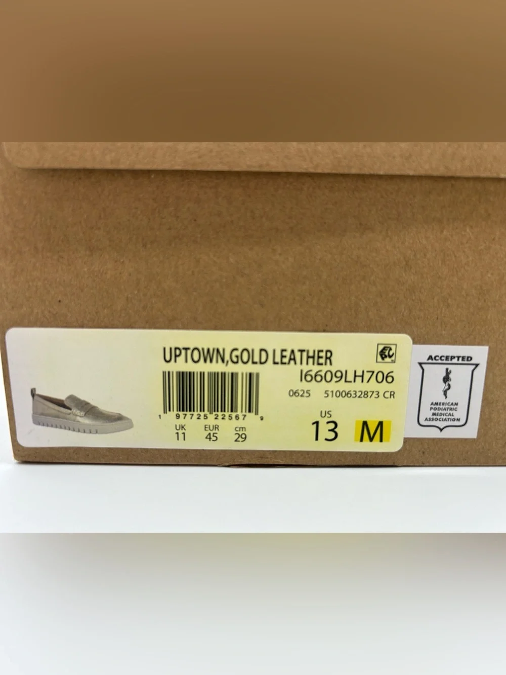 Vionic Uptown Gold Leather Platform Loafers Size 13M NWT Orthotic Comfort